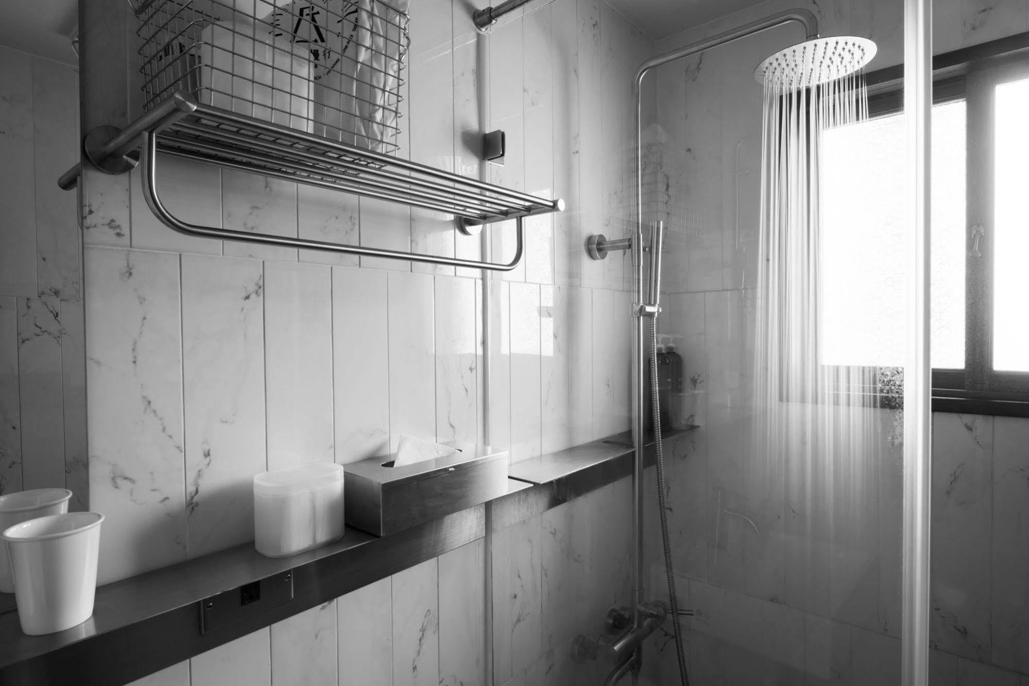 Hii-Hubs B&B Tainan Dış mekan fotoğraf