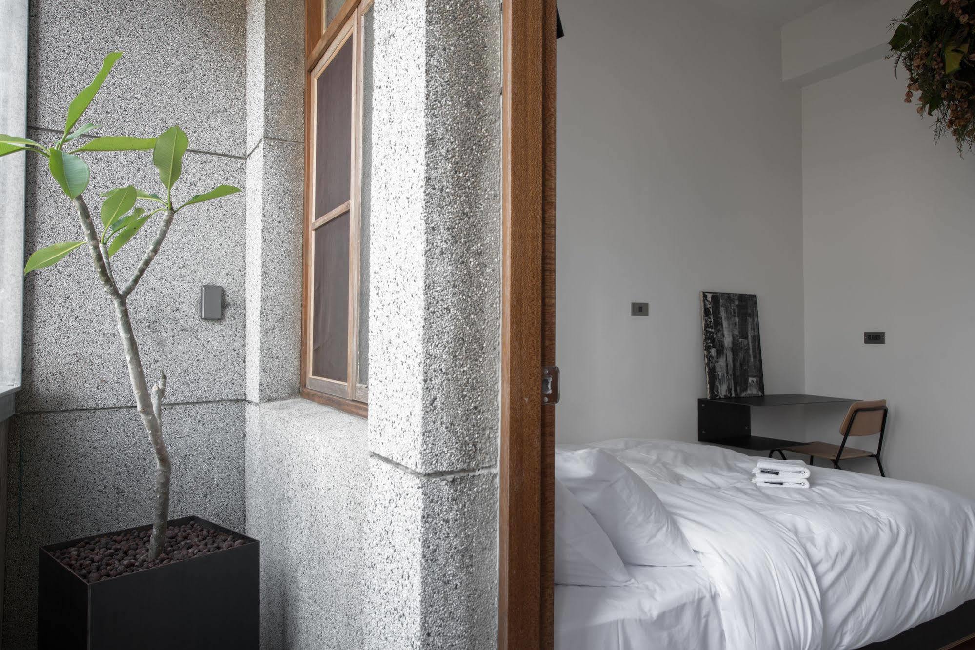 Hii-Hubs B&B Tainan Dış mekan fotoğraf